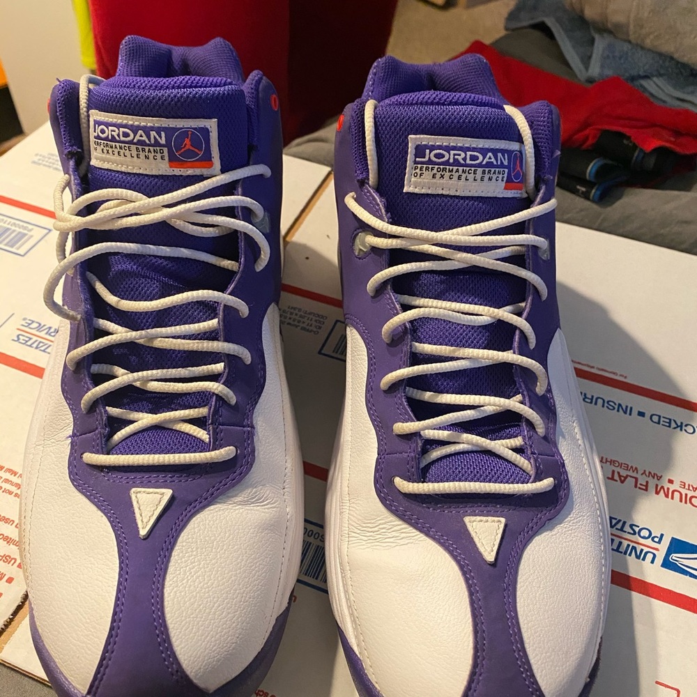 Jordan Jumpmans - Picture 2 of 13